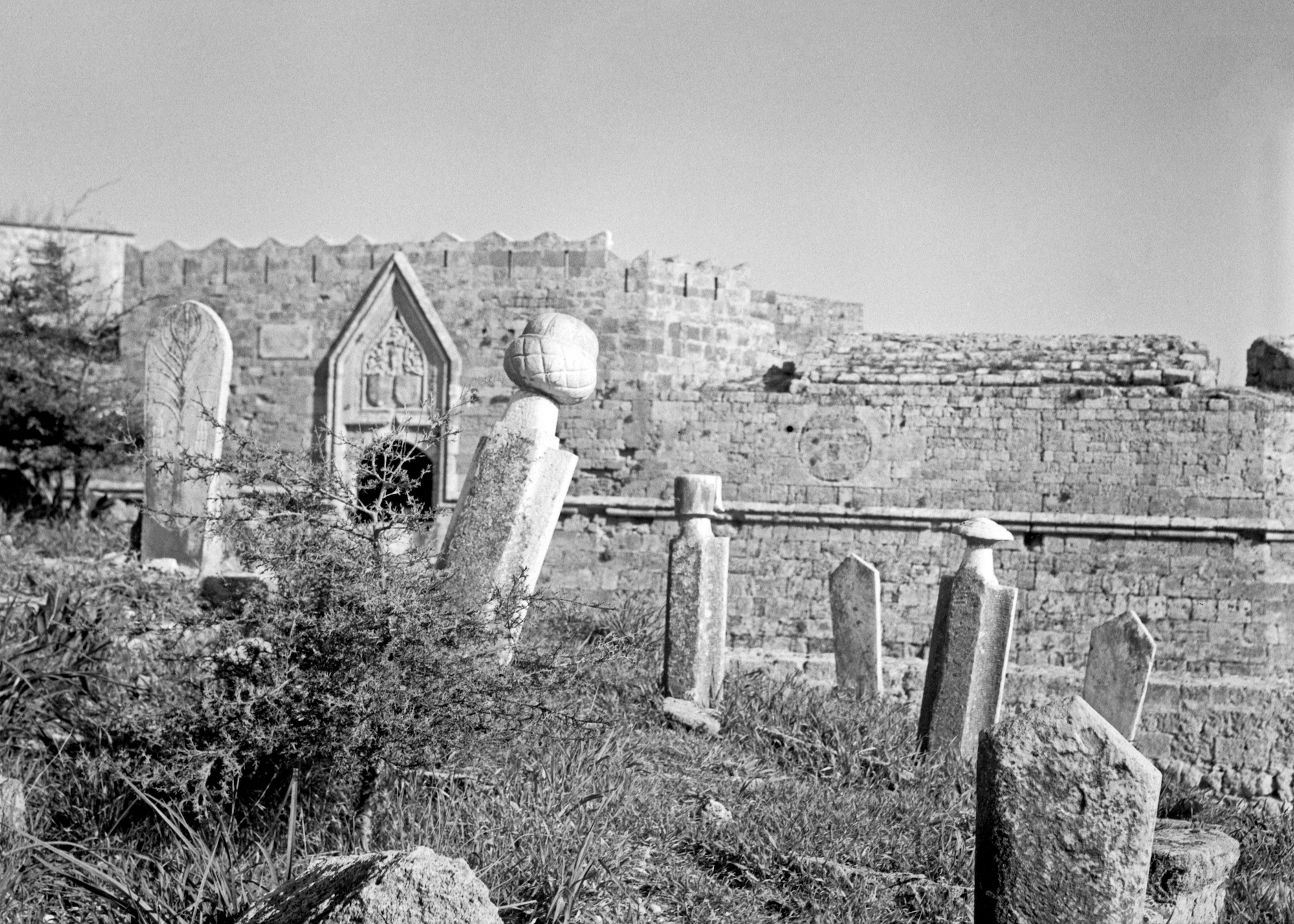 click to see item Turkish cemetery